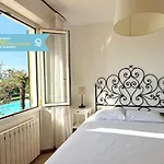 Viva2 - Numana, Quadrilocale In Con Piscina דירה